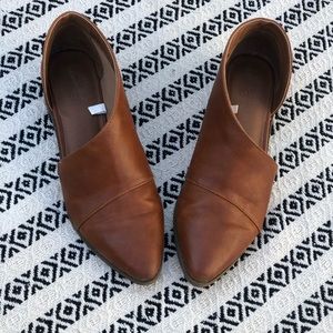 Universal Thread brown cutout booties